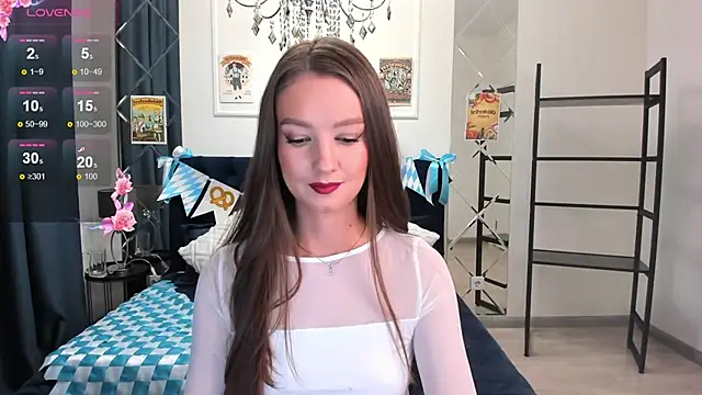 LoraSunnyy online show from 09-22-25, 08:38