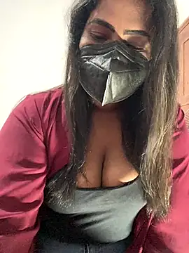 Choco Chuby online show from 12-14-25, 03:06