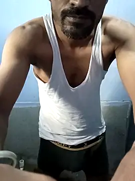 Snapshot of Mr_xxx007@xh chatting on 09-25-25, 02:48 Mr xxx007xh online show from 09-25-25, 02:48