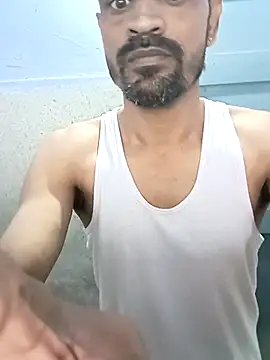 Snapshot of Mr_xxx007@xh chatting on 09-27-25, 03:11 Mr xxx007xh online show from 09-27-25, 03:11