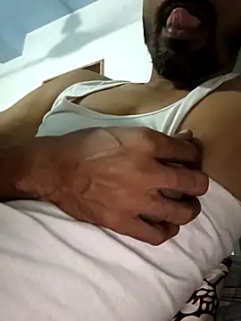 Snapshot of Mr_xxx007@xh chatting on 09-30-25, 05:18 Mr xxx007xh online show from 09-30-25, 05:18