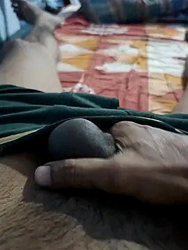 Snapshot of Mr_xxx007@xh chatting on 10-26-25, 04:02 Mr xxx007xh online show from 10-26-25, 04:02