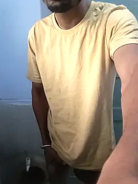 Snapshot of Mr_xxx007@xh chatting on 11-03-25, 04:14 Mr xxx007xh online show from 11-03-25, 04:14