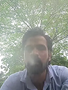 Snapshot of Mr_xxx007@xh chatting on 07-07-26, 01:52 Mr xxx007xh online show from 07-07-26, 01:52