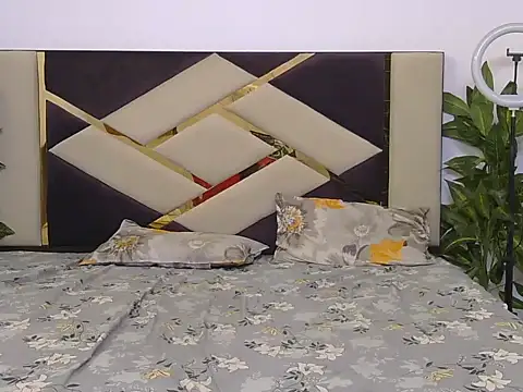 Its-ishikaa online show from 09-09-25, 04:56