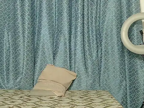 Its-ishikaa online show from 09-29-25, 03:44