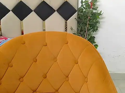 Its-ishikaa online show from 11-19-25, 04:45