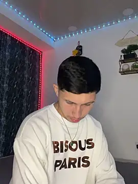 Alejandro BigCock22 online show from 09-17-25, 03:30