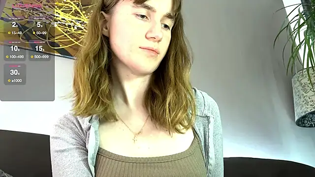 velina   online show from 10-28-25, 06:32