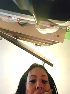 Snapshot of Filthymaddymilfy25 chatting on 10-14-25, 05:03 Filthymaddymilfy25 online show from 10-14-25, 05:03