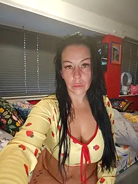 Filthymaddymilfy25 online show from 05-10-26, 07:19