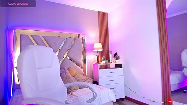 Ashley parkerr online show from 03-15-26, 05:02