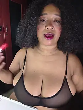 Snapshot of Yera_brown69 chatting on 04-27-26, 11:58 Yera brown69 online show from 04-27-26, 11:58