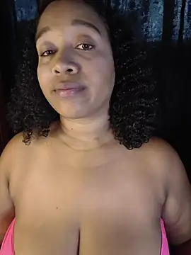 Snapshot of Yera_brown69 chatting on 05-10-26, 10:37 Yera brown69 online show from 05-10-26, 10:37