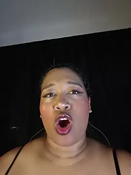 Snapshot of Yera_brown69 chatting on 05-13-26, 11:11 Yera brown69 online show from 05-13-26, 11:11