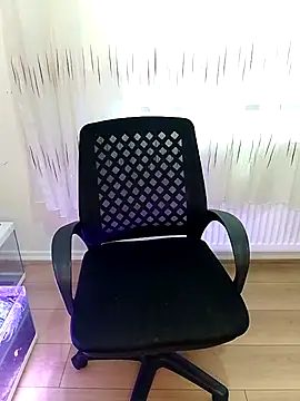 Ozi1910 online show from 11-11-25, 11:43