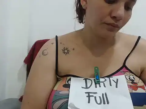 Snapshot of Sendy_kinky chatting on 09-30-25, 02:49 Sendy kinky online show from 09-30-25, 02:49