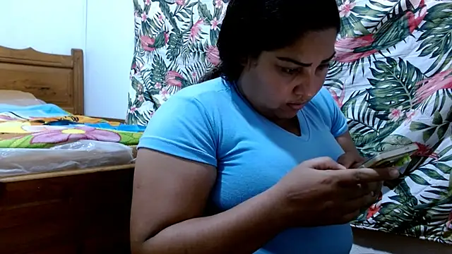 69smallstar online show from 05-10-26, 02:00