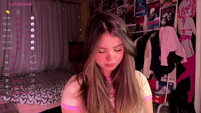 PinkiRay online show from 10-25-25, 05:19