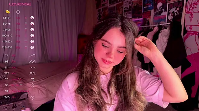 PinkiRay online show from 10-30-25, 05:24