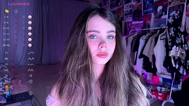 PinkiRay online show from 11-05-25, 05:24