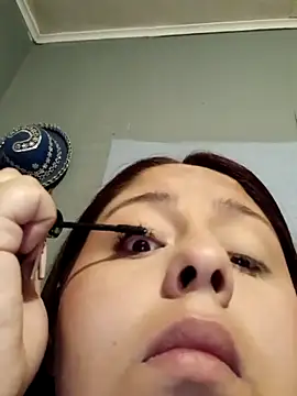 tudiablitalitabellaaa online show from 03-27-26, 11:43