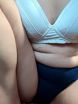 Lilyy-y online show from 09-17-25, 11:39