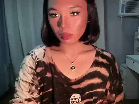 Snapshot of Cataleya_Jonesxxx chatting on 11-06-25, 05:36 Cataleya Jonesxxx online show from 11-06-25, 05:36