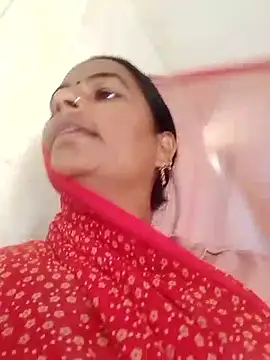 Suhani hot12 online show from 11-12-25, 03:51