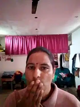 Suhani hot12 online show from 12-22-25, 04:42