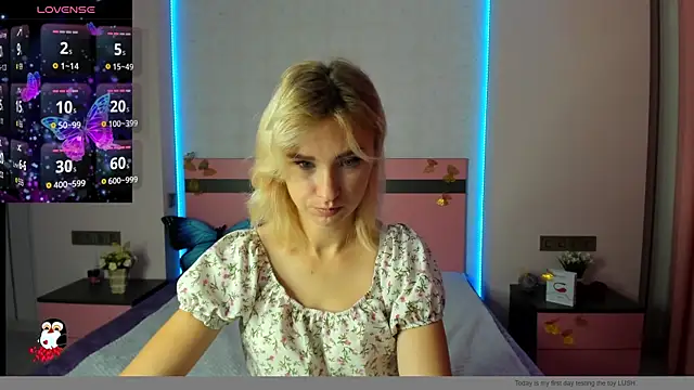 MeryMidnight online show from 09-29-25, 06:18