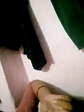 Hot-yuo84 online show from 09-20-25, 07:59