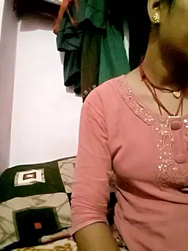 Hot-yuo84 online show from 10-04-25, 05:11