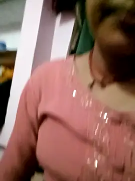 Hot-yuo84 online show from 10-06-25, 05:43