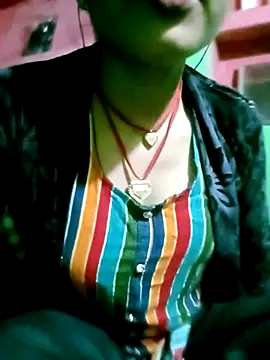 Hot-yuo84 online show from 10-28-25, 04:42