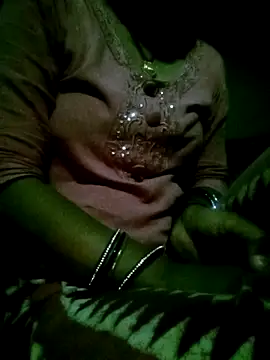 Hot-yuo84 online show from 10-29-25, 05:47