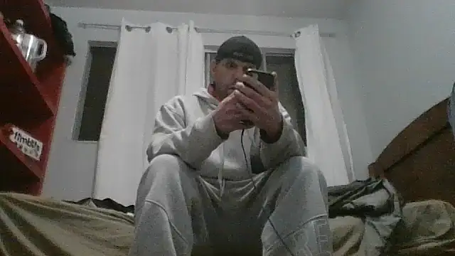 Snapshot of CouplesFuckToy69 chatting on 10-29-25, 07:21 CouplesFuckToy69 online show from 10-29-25, 07:21