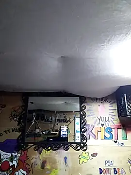 Snapshot of Jeremycle chatting on 10-14-25, 09:48 Jeremycle online show from 10-14-25, 09:48