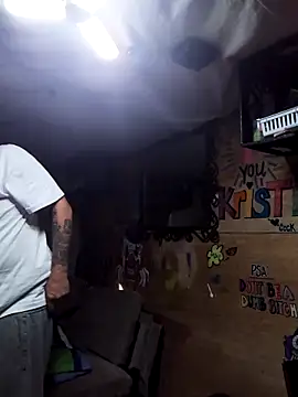 Snapshot of Jeremycle chatting on 10-29-25, 03:36 Jeremycle online show from 10-29-25, 03:36