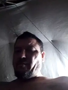 Snapshot of Jeremycle chatting on 11-03-25, 01:19 Jeremycle online show from 11-03-25, 01:19