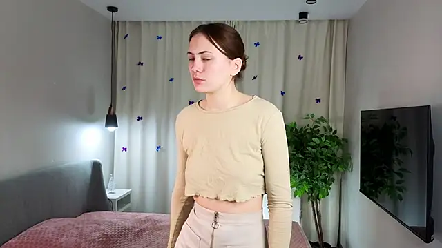 SirenaOstrem online show from 01-14-26, 01:11