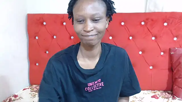 SexyBootie online show from 10-09-25, 07:06