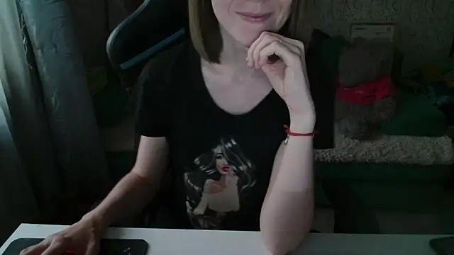 Ogonechekkk online show from 09-08-25, 04:17