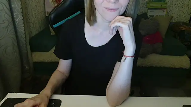 Ogonechekkk online show from 09-10-25, 04:29