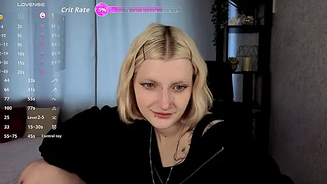 Snapshot of EchoBloom chatting on 09-15-25, 10:37 EchoBloom online show from 09-15-25, 10:37