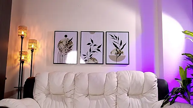 Snapshot of Violeta_Foxz chatting on 03-06-26, 07:54 Violeta Foxz online show from 03-06-26, 07:54