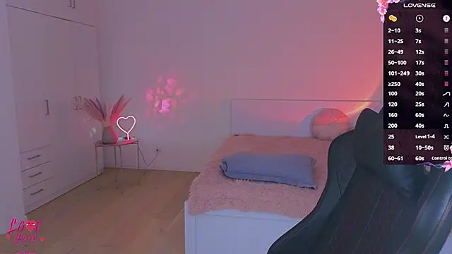 Snapshot of CuteAriel7 chatting on 03-25-26, 05:52 CuteAriel7 online show from 03-25-26, 05:52