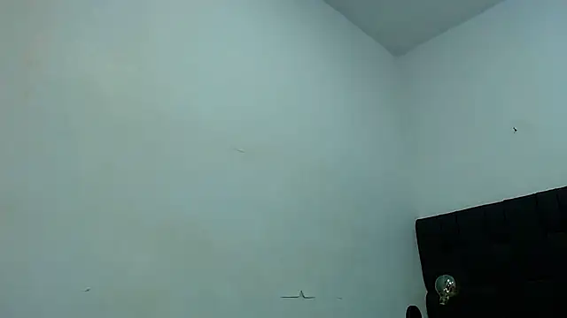 Snapshot of daniel_evans69 chatting on 10-05-25, 12:25 daniel evans69 online show from 10-05-25, 12:25