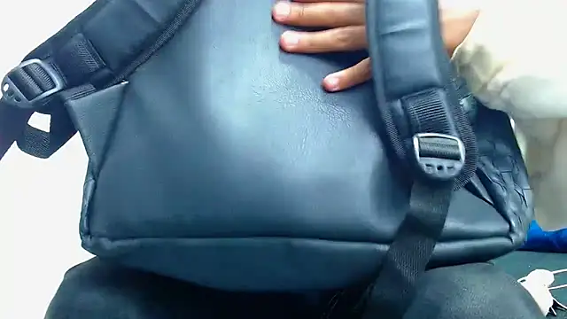 Snapshot of daniel_evans69 chatting on 10-16-25, 12:28 daniel evans69 online show from 10-16-25, 12:28