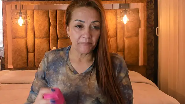 Snapshot of adri_fox chatting on 09-12-25, 12:16 adri fox online show from 09-12-25, 12:16
